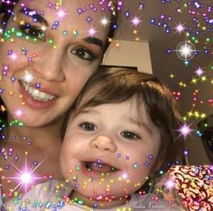 Meet your Posher, Candy